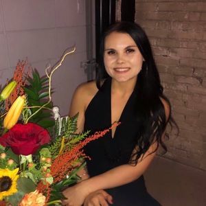 Meet your Posher, Alicia